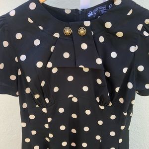 Vintage inspired polka dot dress w/neckline detail